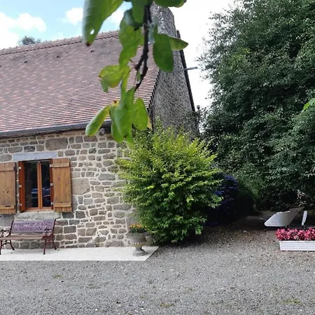 Spacieuse Avec Grand Jardin, Animaux Acceptés - Fr-1-497-99 * Saint-Bomer-les-Forges