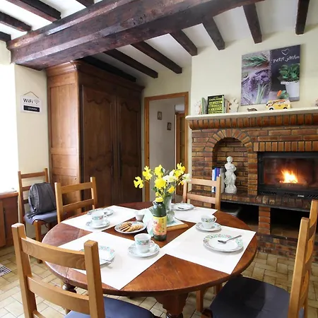 Spacieuse Avec Grand Jardin, Animaux Acceptes - Fr-1-497-99 Vakantiehuis Saint-Bomer-les-Forges