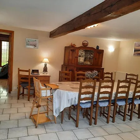 Spacieuse Avec Grand Jardin, Animaux Acceptés - Fr-1-497-99 Saint-Bomer-les-Forges